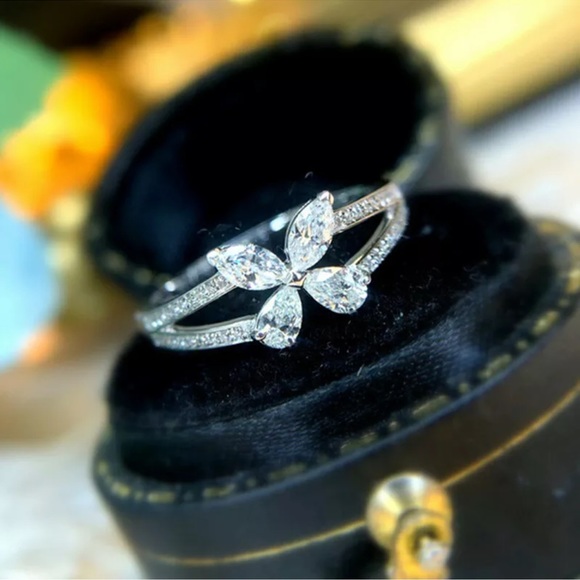 For Girls Jewelry 925 Silver Rings Pretty Cubic Zirconia Party Rings - Picture 2 of 3